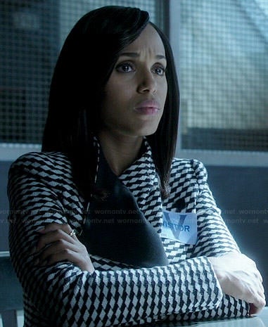 Olivia's black and white geometric patterned jacket on Scandal