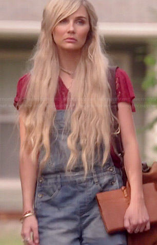 Scarlett's red lace top and denim overalls on Nashville