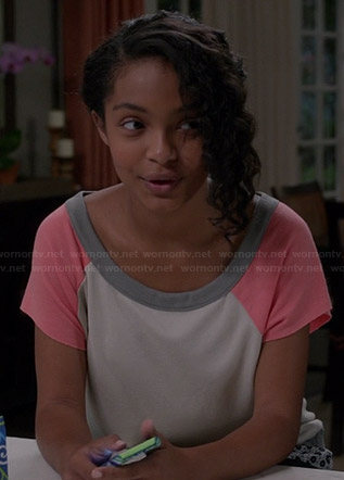 Zoe's white top with pink sleeves on Black-ish