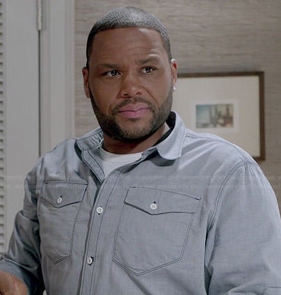 Andre's light wash chambray shirt on Black-ish