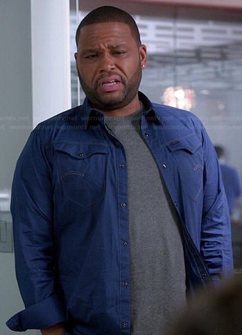 Andre's blue button down shirt on Black-ish