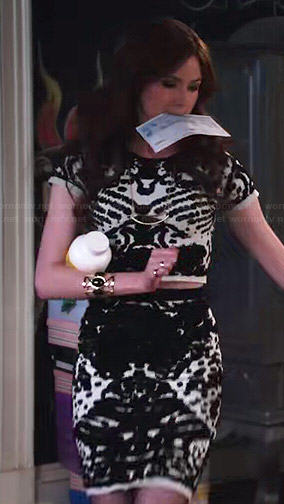 Eliza's black and white patterned crop top and skirt set on Selfie