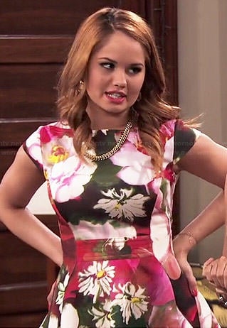 Jessie's floral dress on Jessie