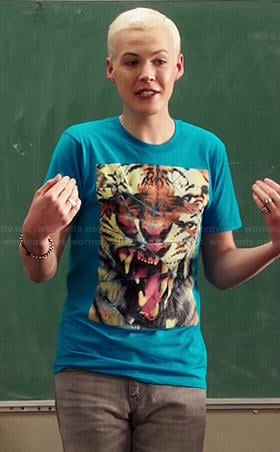 Tristan's blue shattered tiger tee on Degrassi