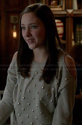 Brenna's studded cold-shoulder sweater on Chasing Life