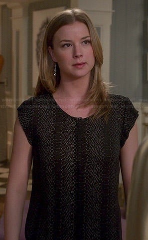 Emily's black snake print top on Revenge