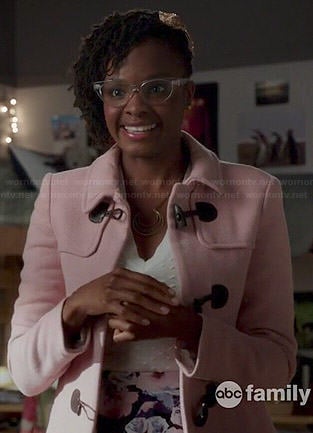 Iris's pink toggle coat on Switched at Birth