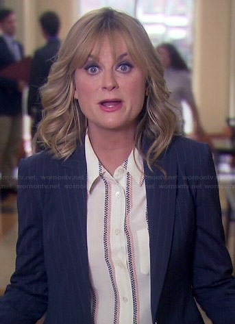 Leslie's cream blouse with pink and black stripes on Parks and Recreation