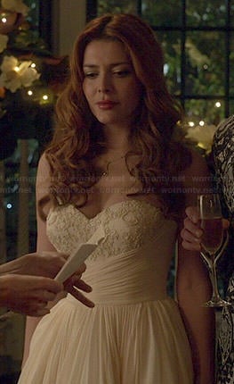 Louise's wedding dress on Revenge