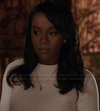 Michaela's light pink quilted sweater on How to Get Away with Murder