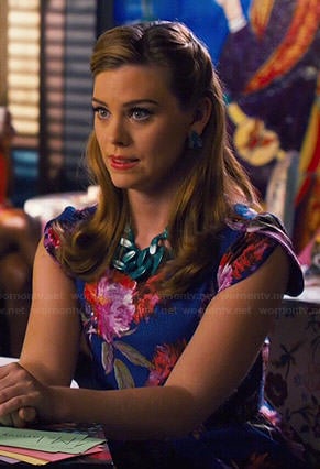 AnnaBeth's blue floral dress on Hart of Dixie