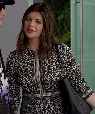 Annie's black and white printed dress with 3/4 sleeves on Marry Me