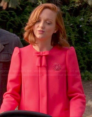 Emma's pink coat with bow on Glee