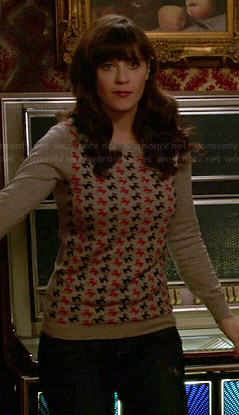 Jess's dog print sweater on New Girl