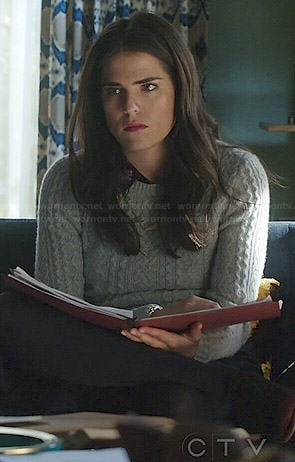 Laurel's grey cable knit sweater on How to Get Away with Murder