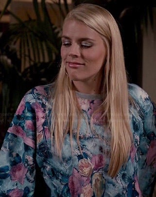Laurie's floral sweatshirt on Cougar Town