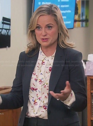 Leslie's white floral blouse on Parks and Recreation