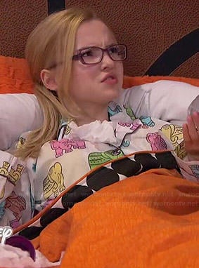 Maddie's elephant print pajamas on Liv and Maddie