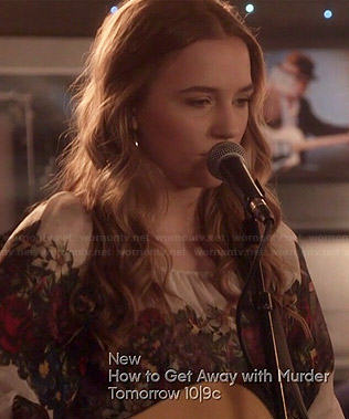 Maddie's floral peasant blouse on Nashville