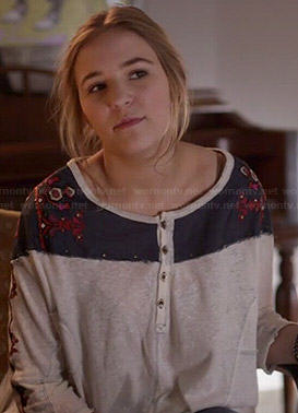 Maddie's white and blue floral henley top on Nashville