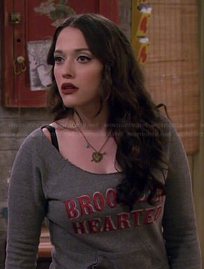 Max's 'Brooklyn Hearted' sweatshirt on 2 Broke Girls