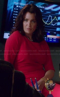 Mellie's red half-sleeve dress on Scandal