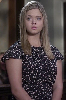 Ali's black floral pleated front dress on Pretty Little Liars