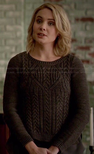 Camille's grey cable knit sweater on The Originals