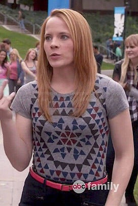 Daphne's triangle printed tee on Switched at Birth