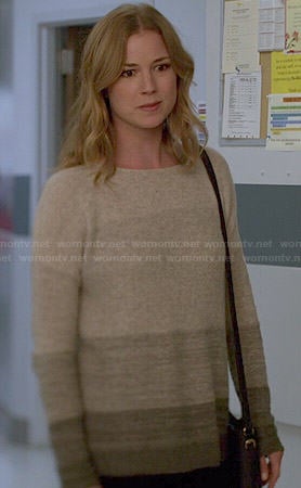 Emily's grey ombre sweater on Revenge