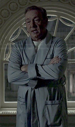 Francis's blue bath robe on House of Cards