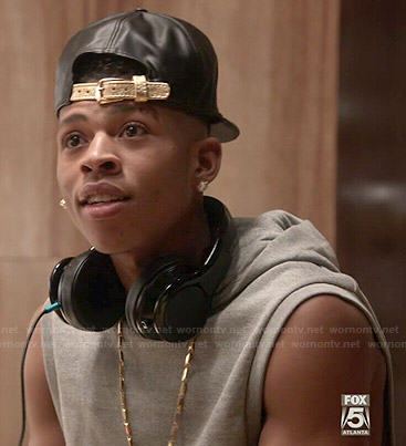 Hakeem's grey sleeveless hoodie on Empire
