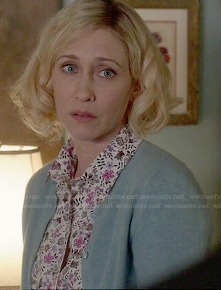 Norma's pink and purple floral print shirt on Bates Motel