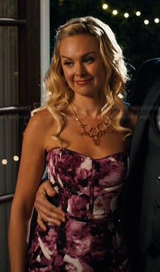 Shelby's pink floral strapless dress on Hart of Dixie