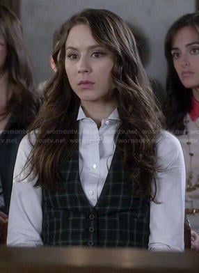 Spencer's green plaid vest on Pretty Little Liars