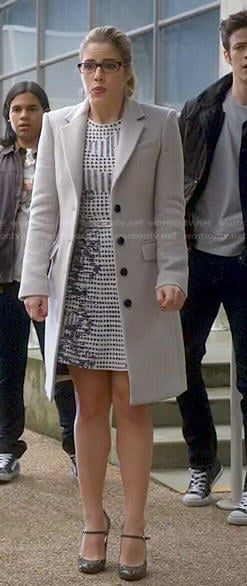 Felicity's blue digital printed dress on The Flash
