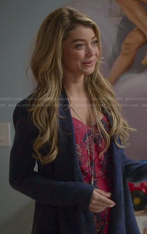 Haley's red floral dress on Modern Family