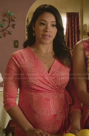 Jane's coral printed wrap dress on Jane the Virgin