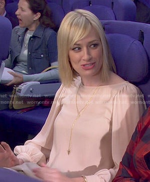 Caroline's nude blouse on 2 Broke Girls