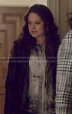 Quinn's abstract print top on Scandal