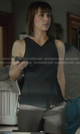 Quinn's black v-neck peplum top on UnReal