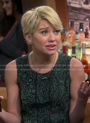 Riley's green paisley top on Baby Daddy