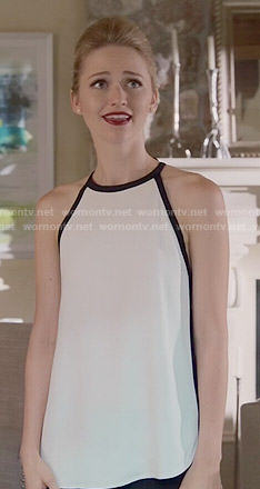 Anna's white top with black trim on UnReal