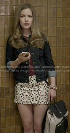 Emma's white printed skirt on Scream