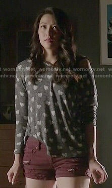 Kira's heart print sweater and burgundy shorts on Teen Wolf