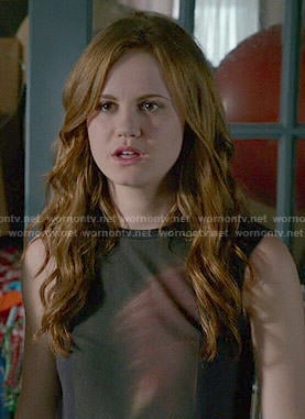 Norrie's black sleeveless top on Under the Dome