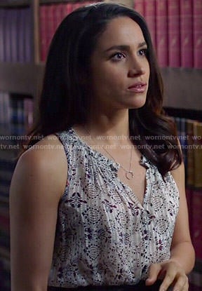 Rachel's printed top on Suits