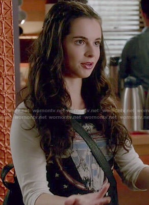 Bay's black and white graphic tee on Switched at Birth