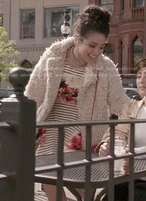 Beth's striped and floral dress on Chasing Life