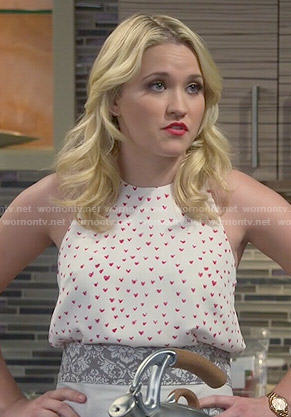 Gabi's tiny heart print top on Young and Hungry